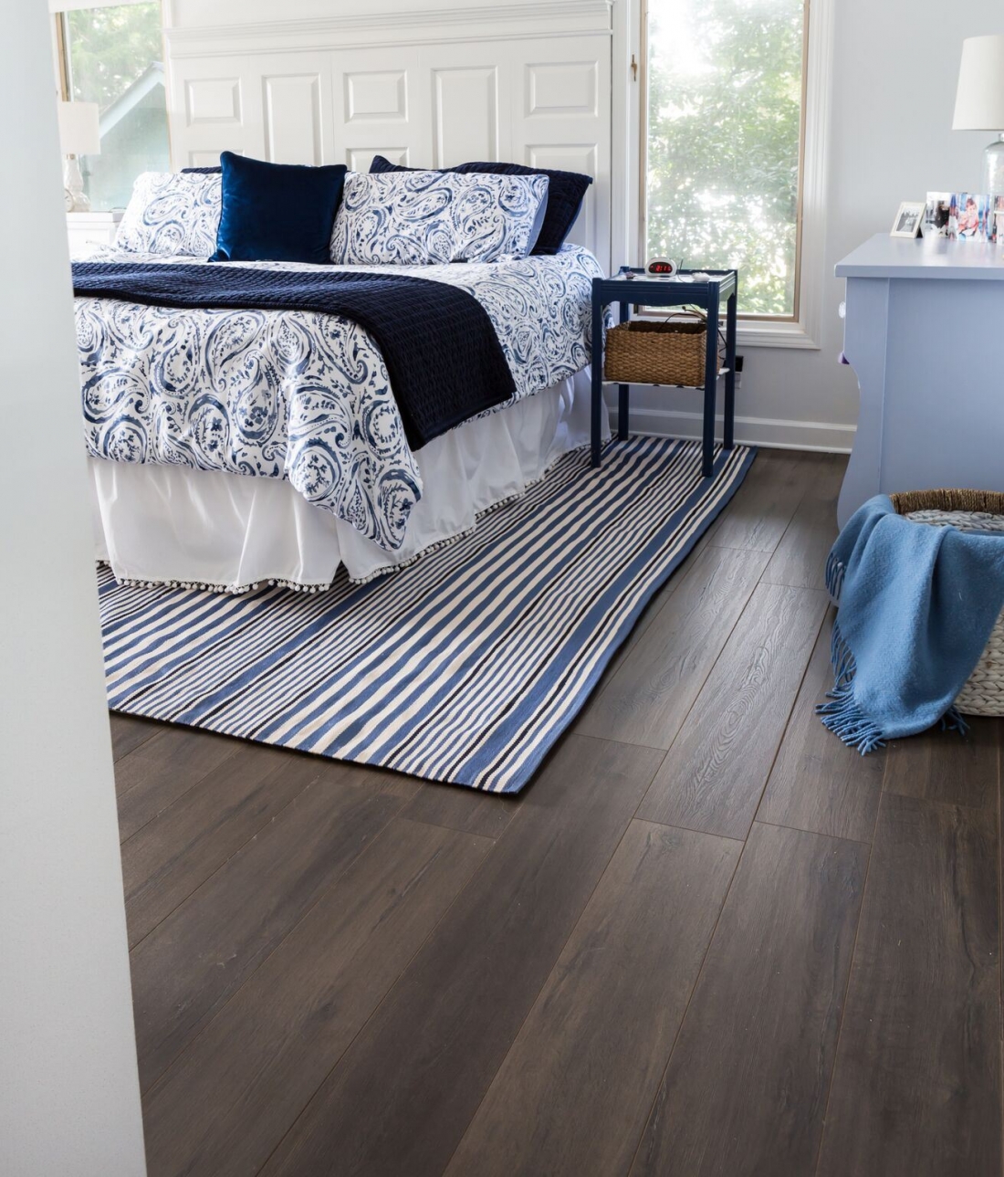 Outstanding Reviews | Select Surfaces